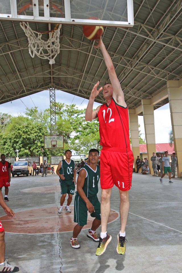 Philippine, U.S. soldiers and civilians shoot hoops, build friendships and have fun