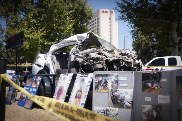 Army Reserve Soldiers, vehicles a favorite at LAPD safety fair