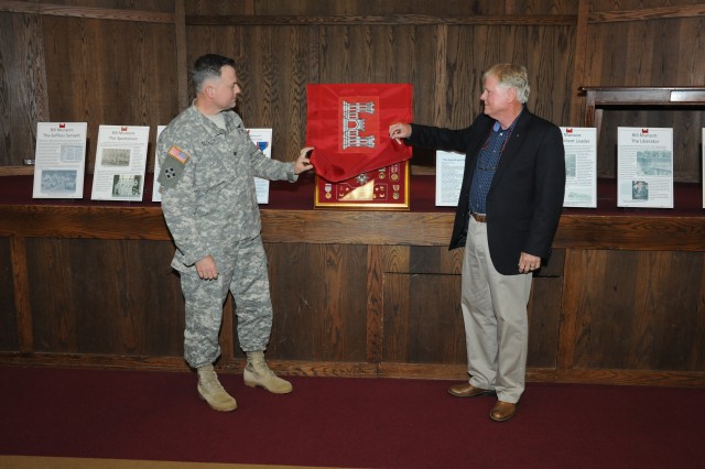 Museum gets donation from Engineer hero