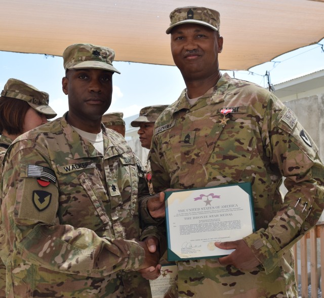 3-401st AFSBn DET 14 Soldiers receive end of tour awards