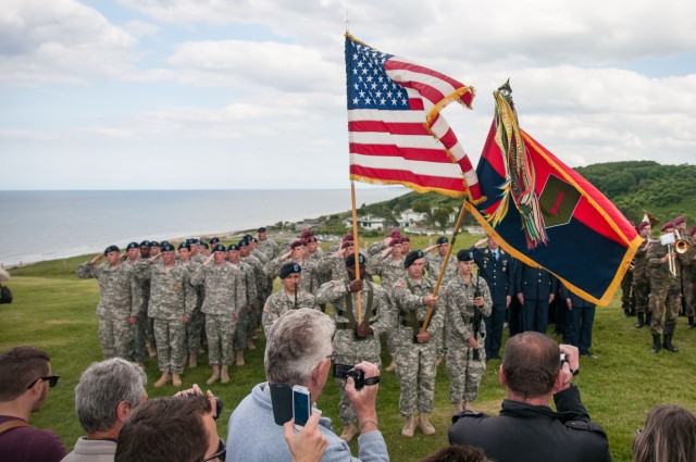 'Big Red One' Soldiers, local community pay respects at monument in Normandy