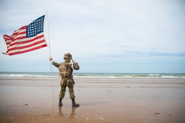 'Big Red One' commemorates D-Day at Omaha Beach