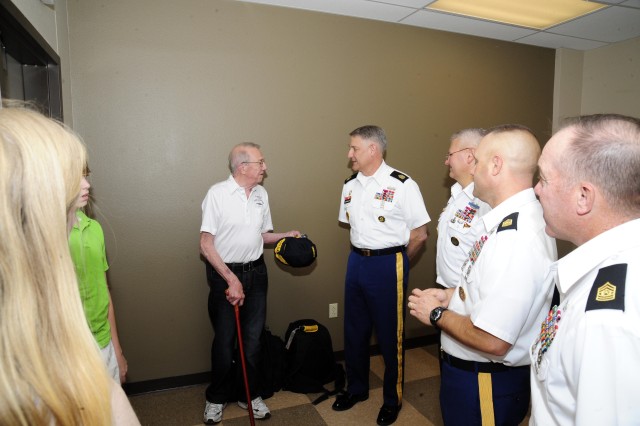 SMA meets WWII vet at USASMA graduation