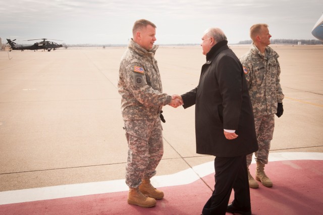 Garrison CSM gives kudos to communities, civilian workforce
