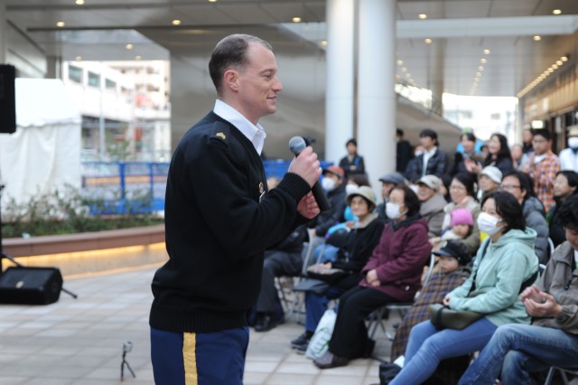 Army Band Soldier uses bilingual skills to strengthen bonds with Japanese community