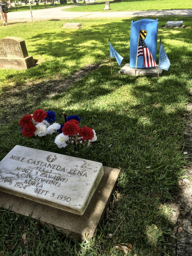 Valor walk, Community honor First Team Medal of Honor Trooper