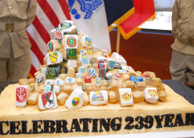 Painted Rocks cake