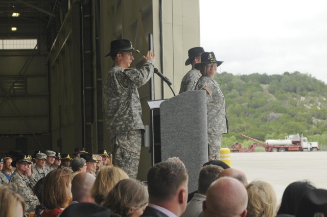 2nd BN 'Lobos' welcome new commander