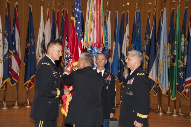 Army War College community welcomes new Commandant Maj Gen. Bill Rapp