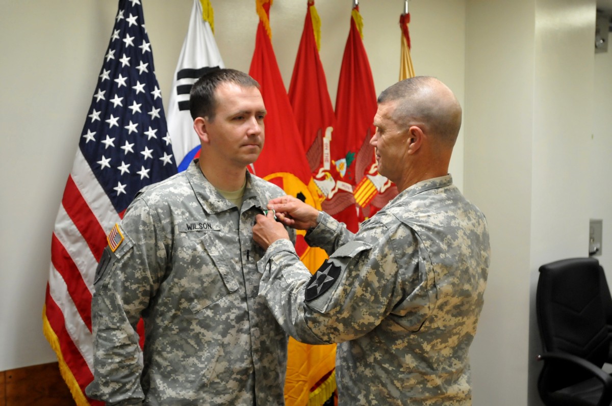 Chief Warrant Officer 2 Philip Wilson honored with ARCOM | Article ...