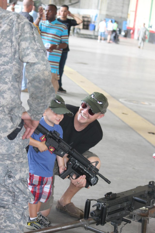 Marne Air Day brings families in