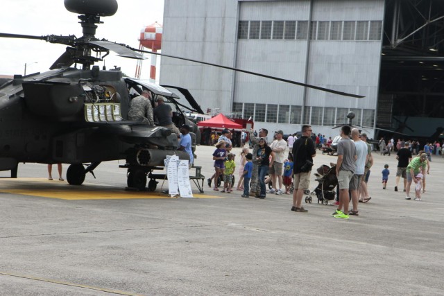 Marne Air Day brings families in