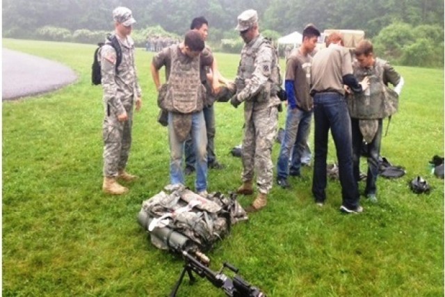 'Can Do' soldiers give high school students taste of Army at West Point