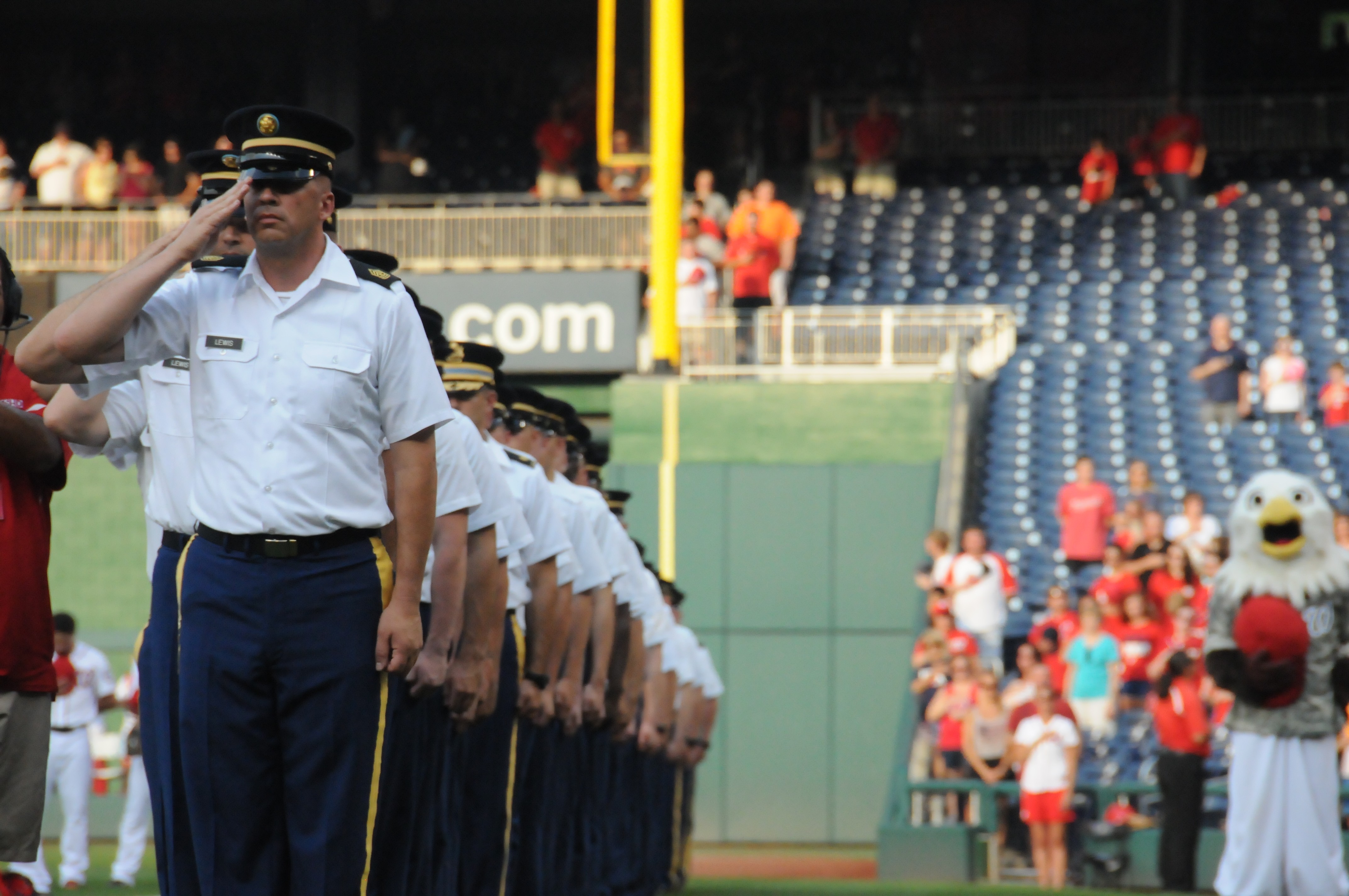 Washington Nationals recognize, honor Soldiers, Article