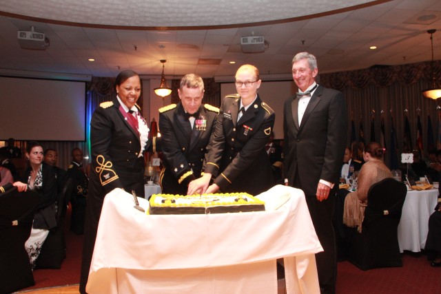 Army Birthday Cake Cutting