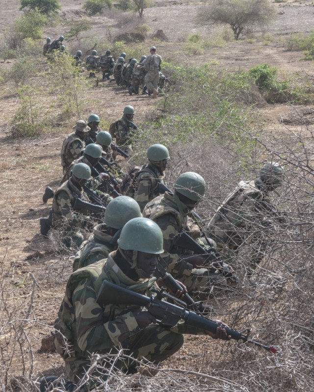 Ghanaian Army participates in dismount patrol training during Western Accord 14 exercise