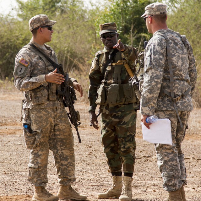 Senegalese soldiers participate in academic week during Western Accord 14
