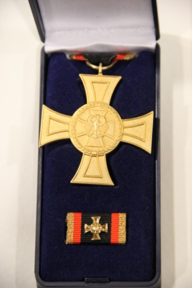 ECBC Associate Director receives rare honor