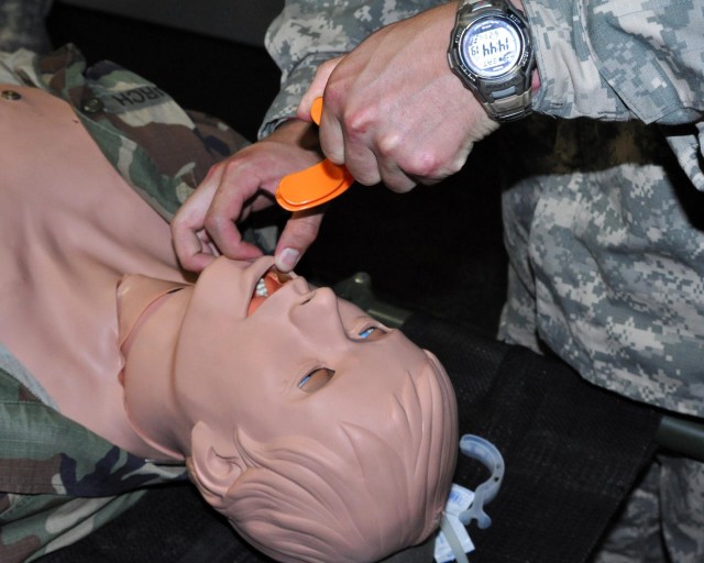 New York National Guard Soldiers hone lifesaving skills