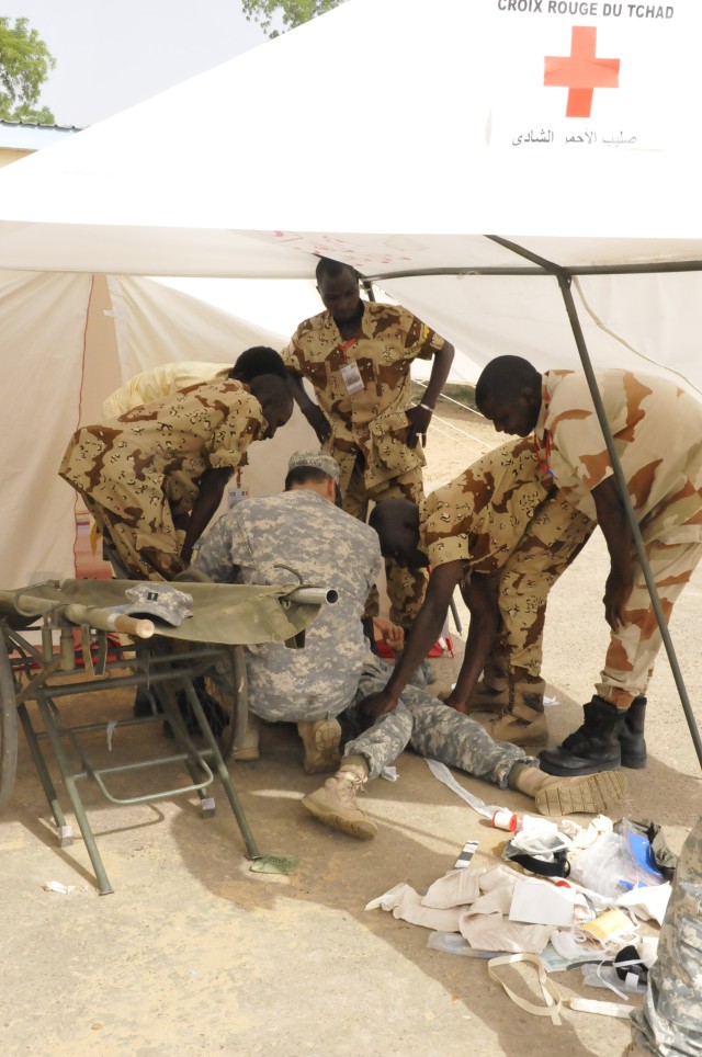 U.S. Army Reserve physicians conduct training in Chad