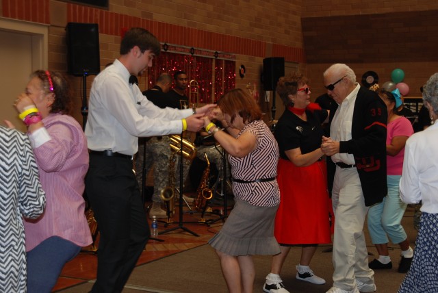 BAMC cancer survivors celebrate in "50's style"