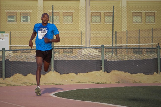 2014 Kuwait Peachtree shadow run