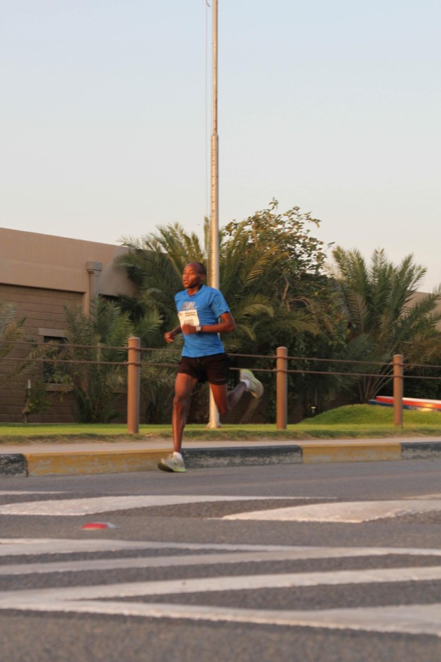 2014 Kuwait Peachtree shadow run