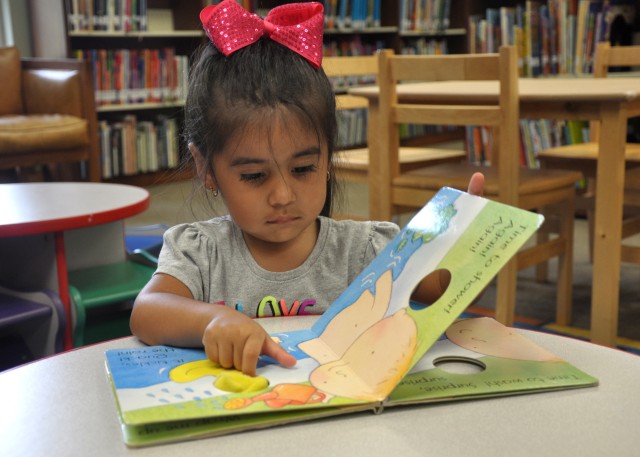 Reading program spells summer fun
