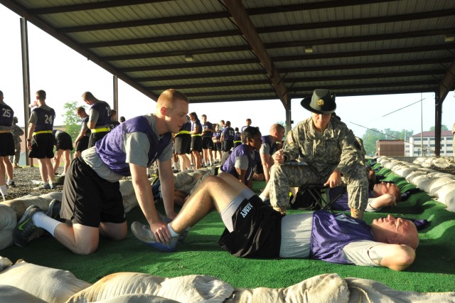 Reserve drill sergeants administer Army Physical Fitness Test for cadets 