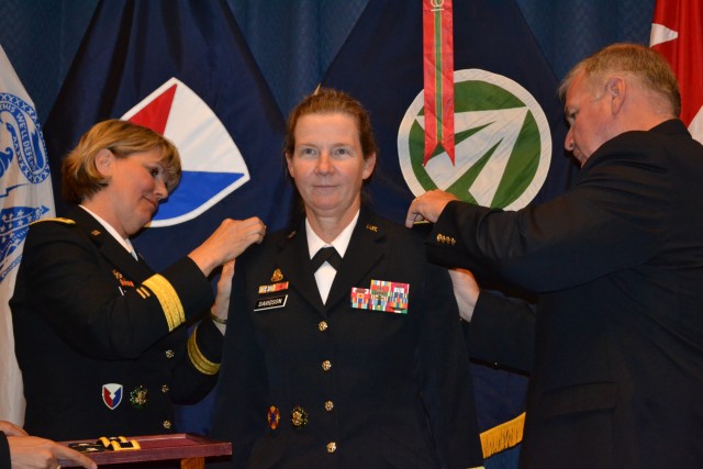 Davidson pins on rank of major general