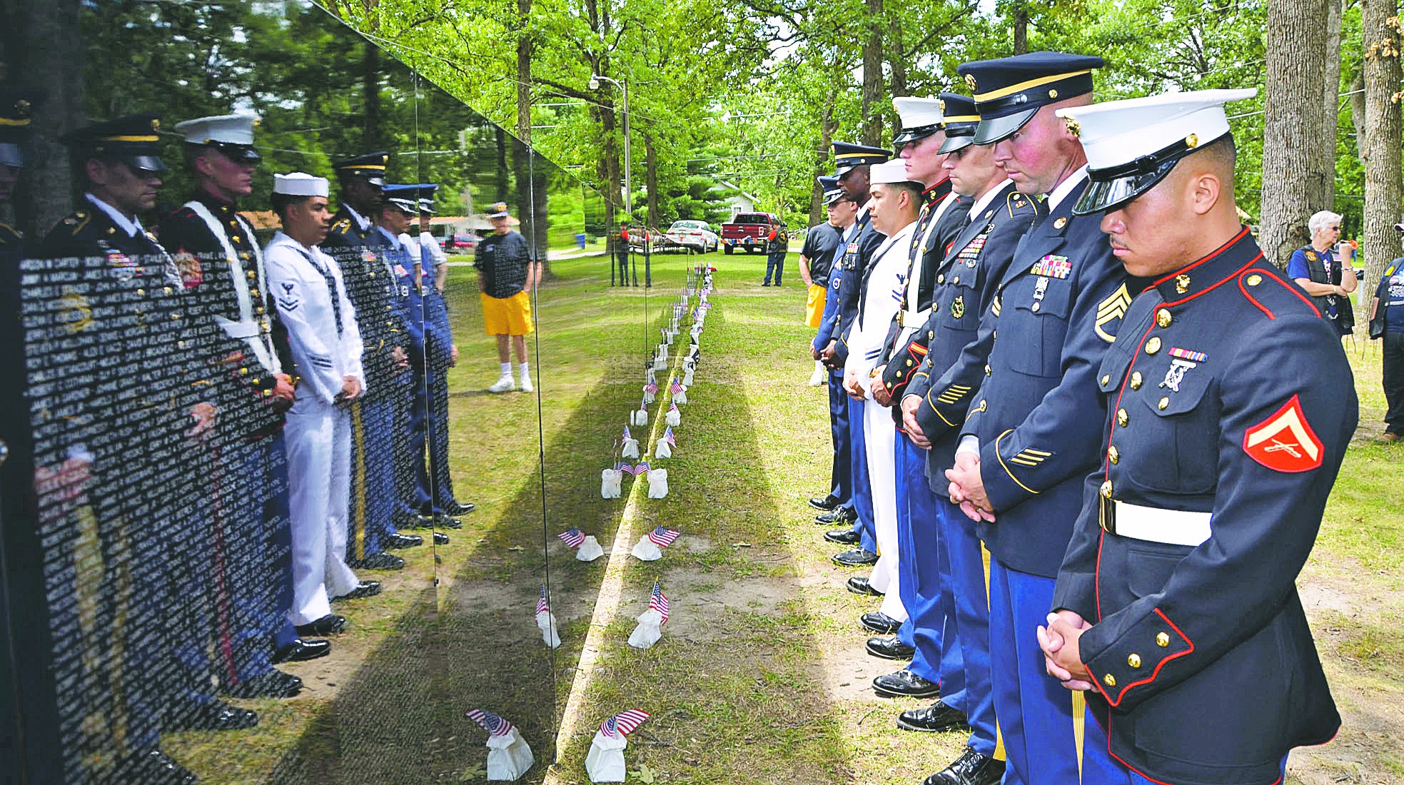 Vietnam memorial veterans day ceremony