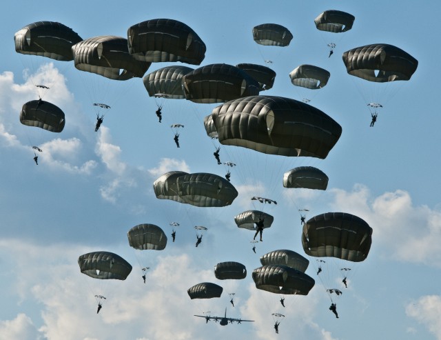 173rd Airborne Brigade 'drops in' on Estonia