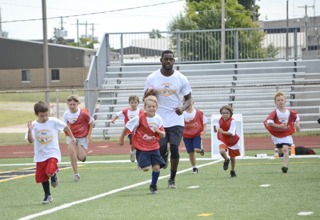 Cortez Allen Football ProCamp at Fort Campbell