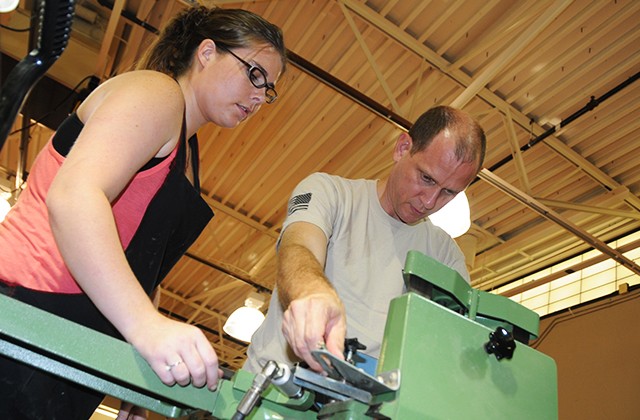 Arts and Crafts Center's products, services help people de-stress, learn hobbies