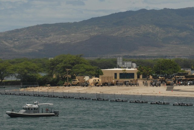 Army mariners, pilots conduct joint/combined ops with US and New Zealand Navy during RIMPAC 2014