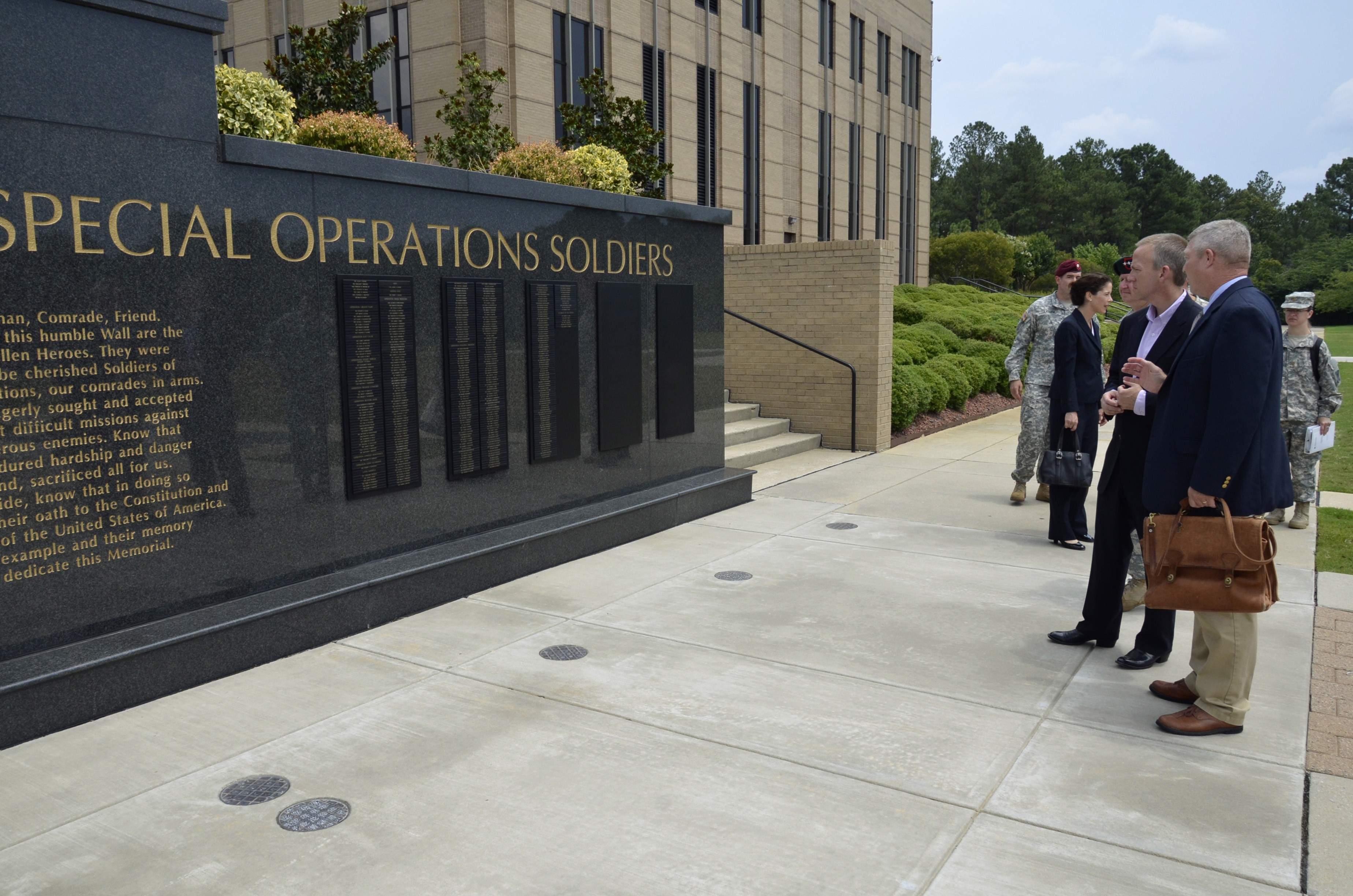 Under Secretary of the Army visits U.S. Army Special Operations Command