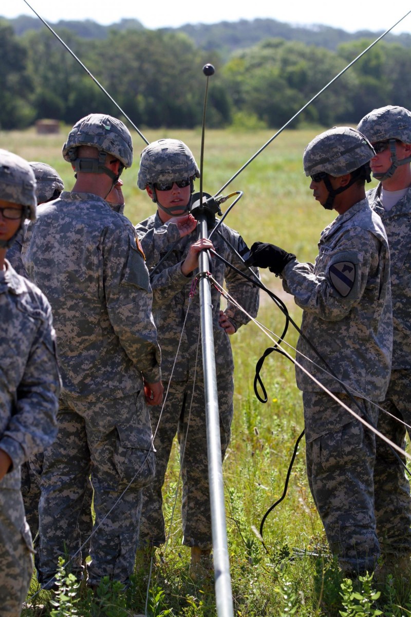 Air Cav battalion conducts sling load training | Article | The United ...