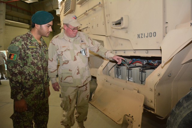 3-401st AFSBn preps vehicles for loan to Afghan National Security Forces