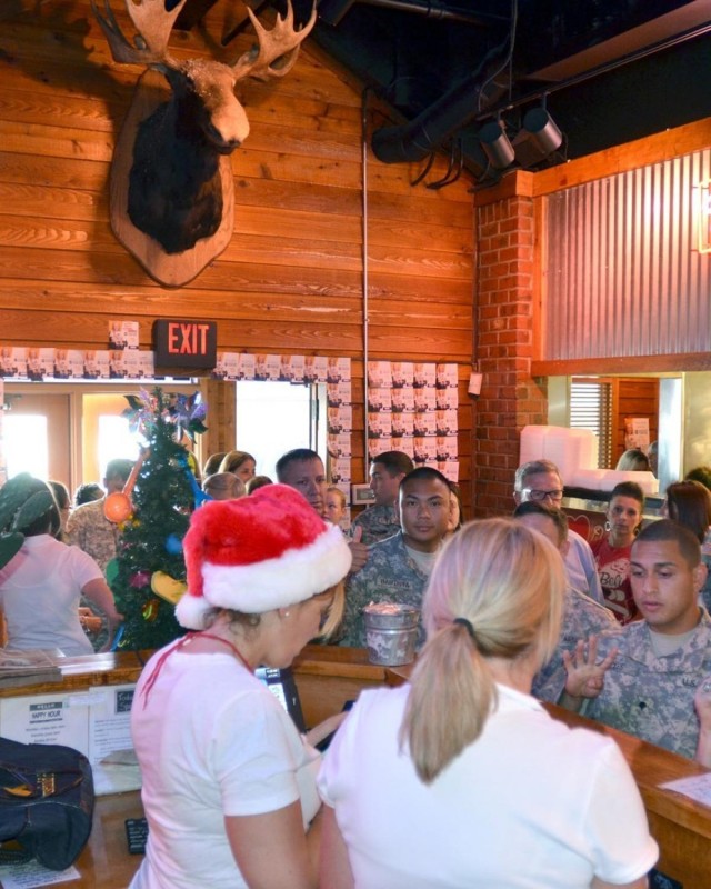 Fundraiser kicks off 2014 Santa's Workshop season