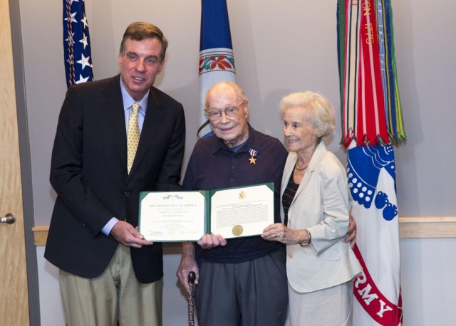 Silver Star awarded to 95-year-old Army veteran