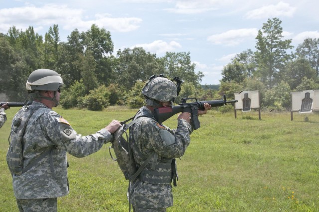Developing Soldiers, teamwork through training