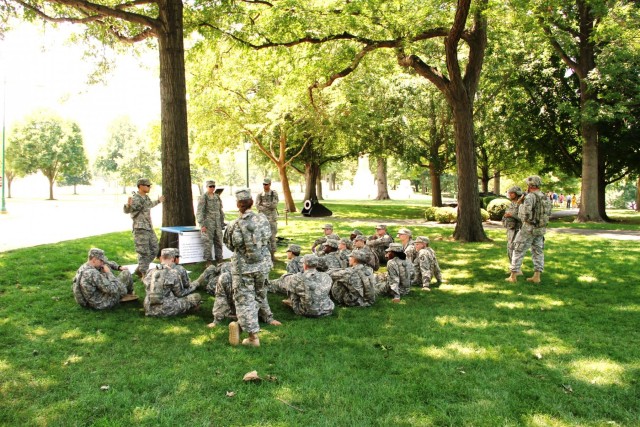 Vanguard soldiers train, mentor West Point cadets