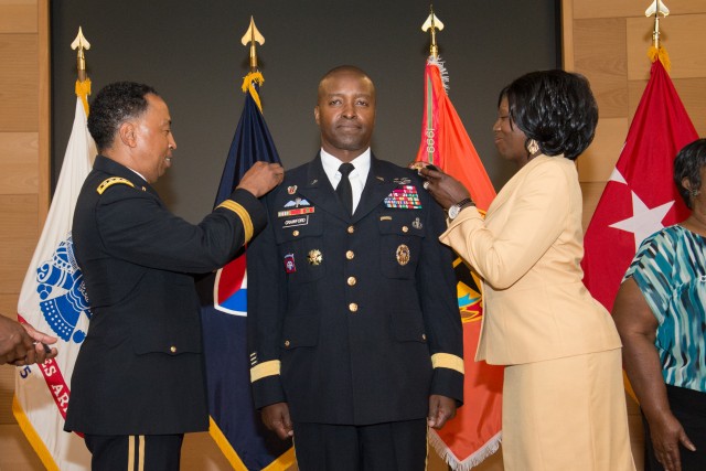 CECOM Commanding General promoted to major general