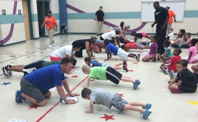 479th Field Artillery Soldiers combat childhood obesity, bullying at local school