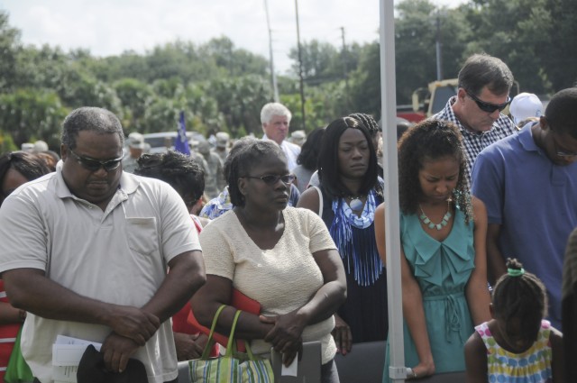 Cashe family members