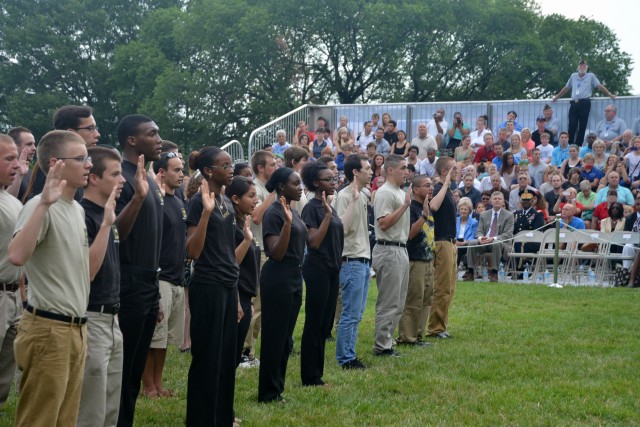 New Soldiers swear in at Twilight Tattoo