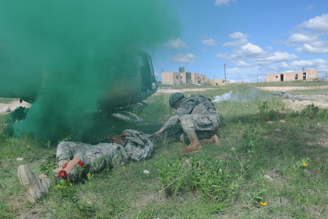 Soldiers compete in Lightning Warrior Week
