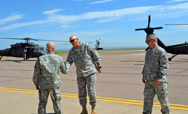 Army Chief of Staff visits 4th CAB