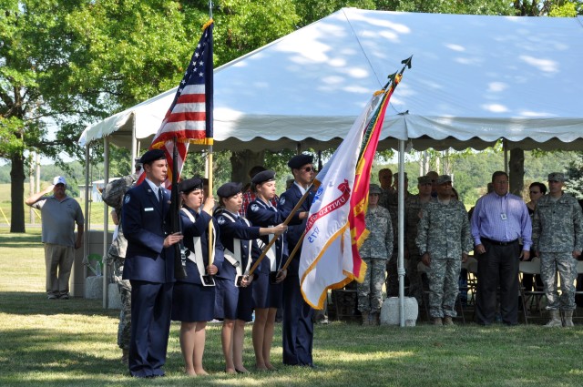 Former commander extols assignment as 'perfect storm,' new leader returns to area