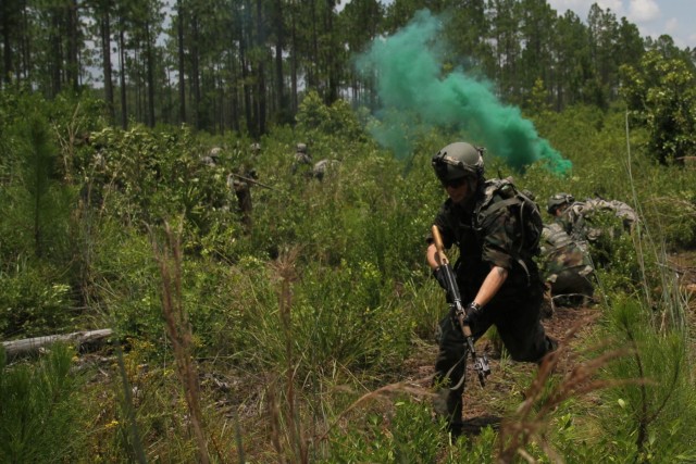 Vanguard Brigade solidifies Army, Army National Guard tie through training